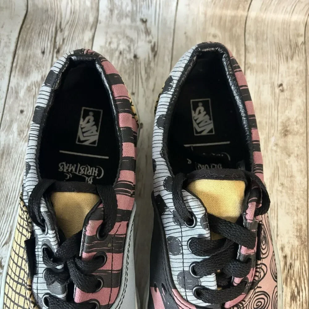 Vans Old‎ Skool The Nightmare Before Christmas Big Kids size 3 sneakers
